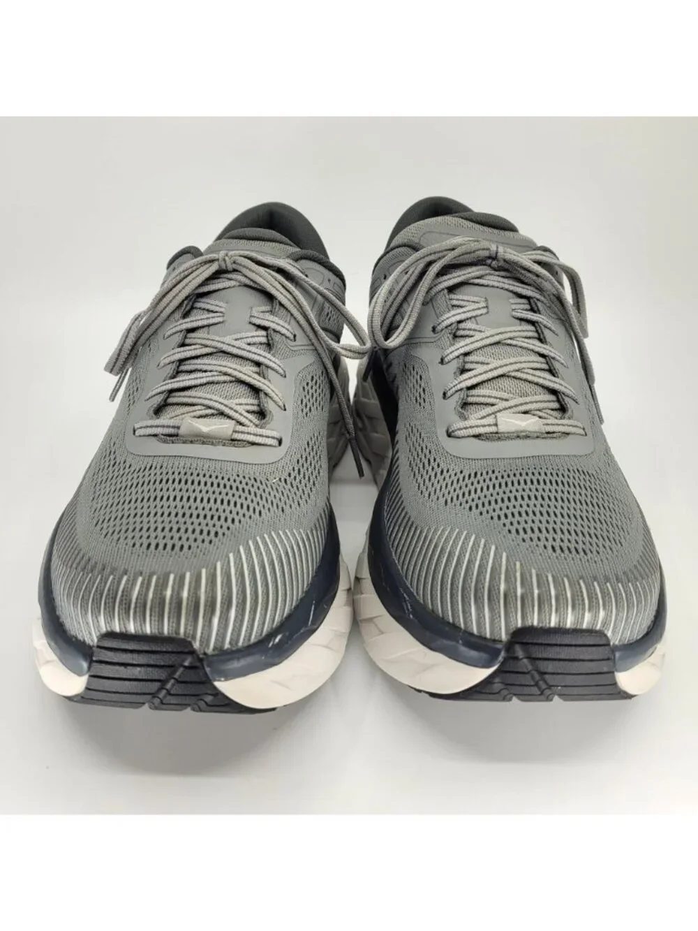 HOKA Bondi 7 Men's Size 11.5 2E Wide Gray Running Shoes NICE & CLEAN